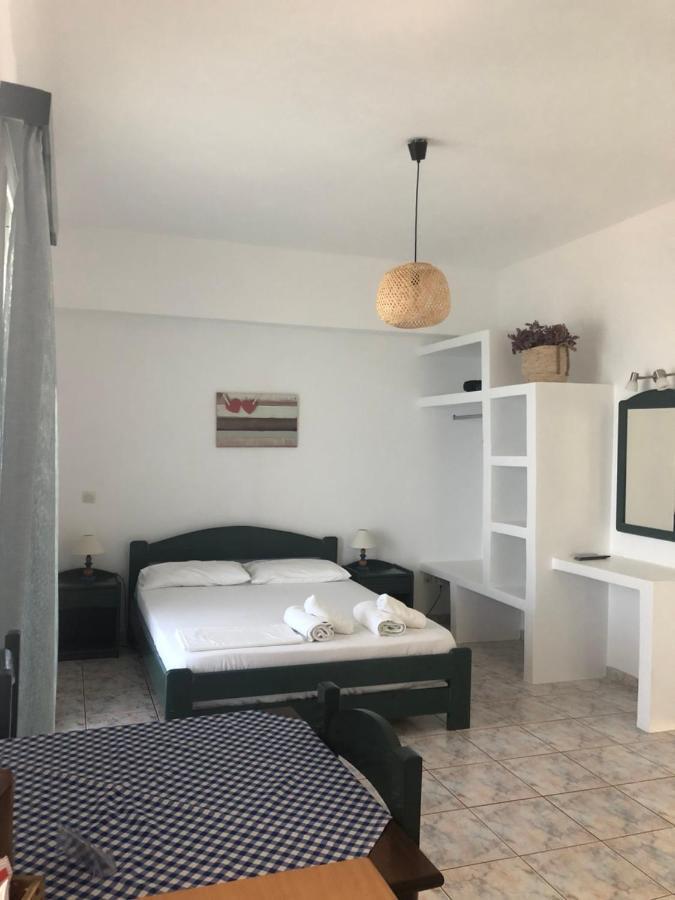 Meltemi Tinos Aparthotel Agios Romanos Buitenkant foto
