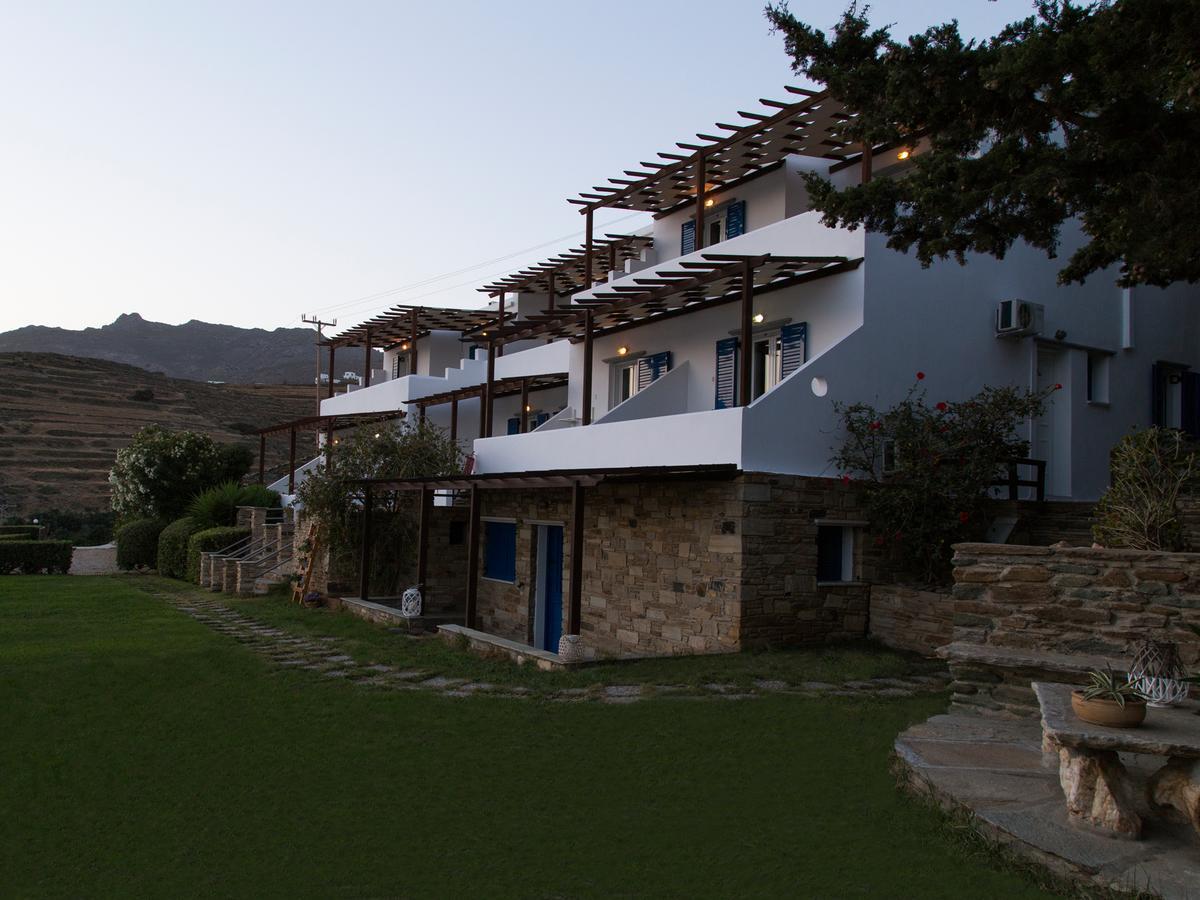 Meltemi Tinos Aparthotel Agios Romanos Buitenkant foto